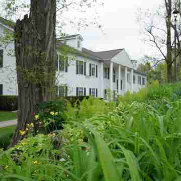 Le Chambord at Curry Estate Hotel Exterior
