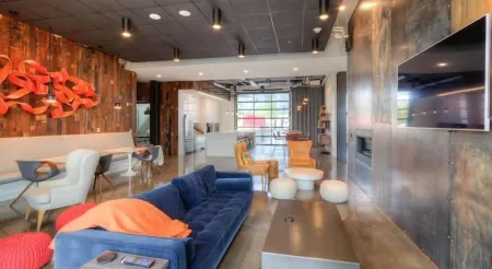 CozySuites at Lawrenceville Отели в г. Аспинуолл