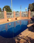 Roma Mid Town Motor Inn - Pools