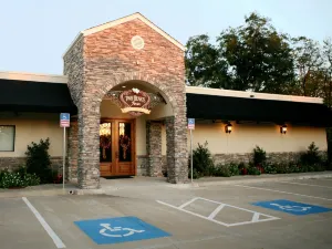 Two Hearts Inn