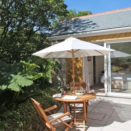Cot Valley Cottage