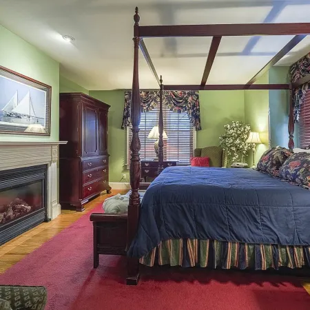 George Brooks House B&B
