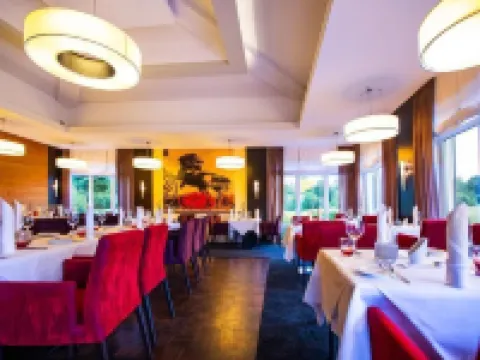 Resort & Golfhotel Gut Heckenhof Hotels in Eitorf