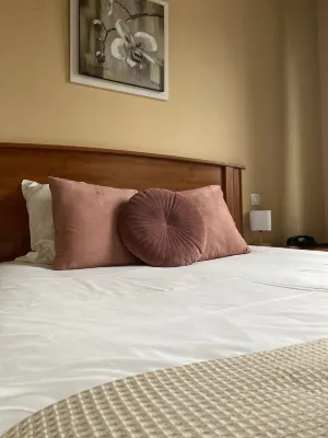 Logis Hôtel Restaurant Spa le Tosny Hotels in Fourmetot