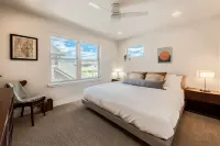 Modern Mountain Golf/Ski/Lake Retreat w/ Hot Tub