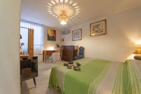 La Casa Carlota Отели рядом с достопримечательностью «Templo of the Compa?ia de Jesus»