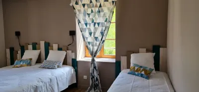 L'Auberge de La Source Hotels in Saint-Marcel-d'Urfe