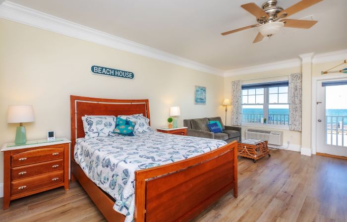Atlantic Breeze Suites