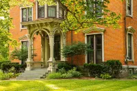 Rosemont Inn Bed & Breakfast Hotels in Utica