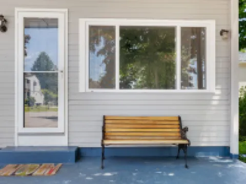 The Beaches Guest Rooms and Cottages Hotels in Wells