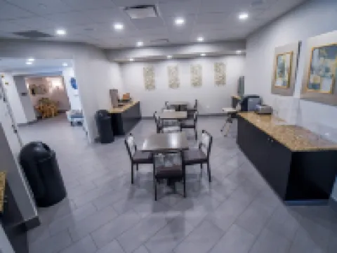 ユーロ スイーツ ホテル モーガンタウンのホテル