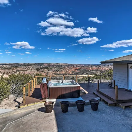 Charming Texas Home w/ Stunning Canyon Views!