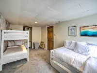 Cozy Abode ~ 3 Mi to Indiana Dunes Nat'l Park Hotels in Chesterton