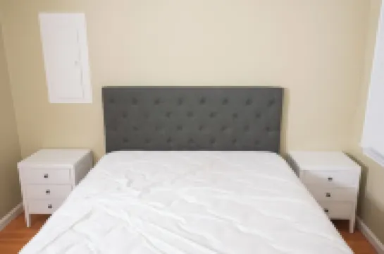 REHOBOTH AVE - Brand New 1-bedroom apartment - 2 blocks from the beach! Hotels in 