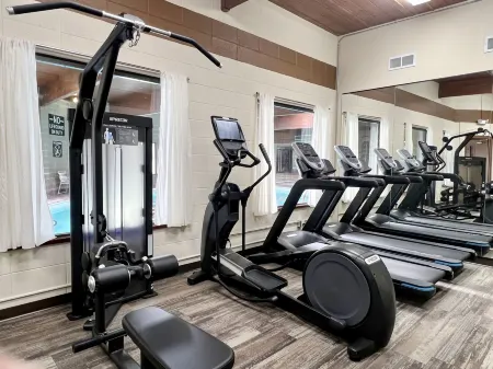 Beartooth Hideaway Inn & Cabins Отели в г. Карбон