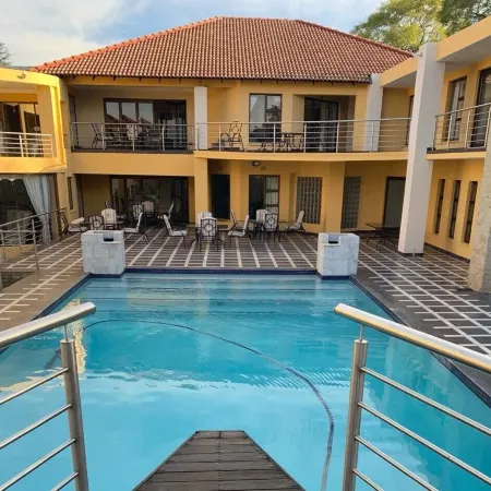 Bella Casa Guesthouse
