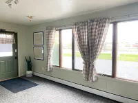 阿爾戈馬河山旅館 - 威斯康星州, 近門縣