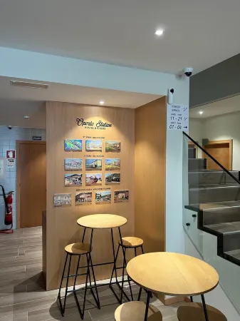 Oporto Station Hostel & Rooms Отели рядом с достопримечательностью «Parque de São Roque»