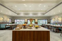 The Fern Wisteria Resort Dhari