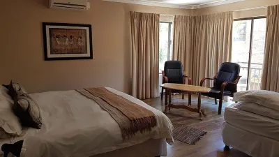 Tsessebe Guesthouse Hotels near Hertzog Square