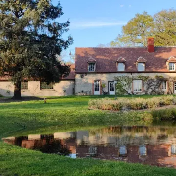 Sublimes hébergements en Coeur de forêt Отели в г. Вьерзон