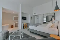 Le Meez Hotels in Palaja