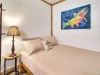 Norfork Studio Escape Walk to White River! Hotels in Baxter County