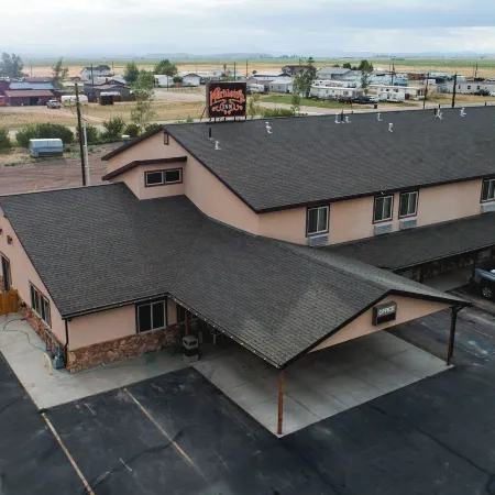 Marbleton Inn