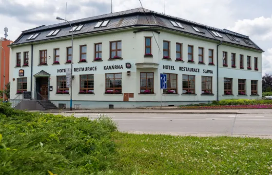 斯拉維亞酒店