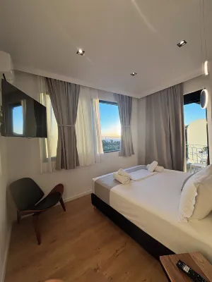 Ampoulos Rooms & Apartments Hotel a 