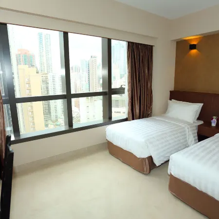 WE Hotel Отели рядом с достопримечательностью «Станция метро HKU»