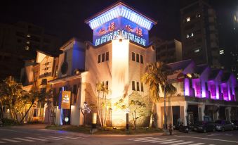Shining Motel