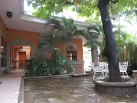 Hotel El Almendro Hotels in 