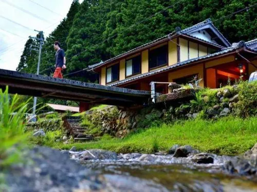 Taisanboku Miyama Hotels in Нантан