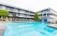 Beachcomber Resort - Pools