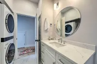 Spacious Portland Home Walk Downtown! - spa