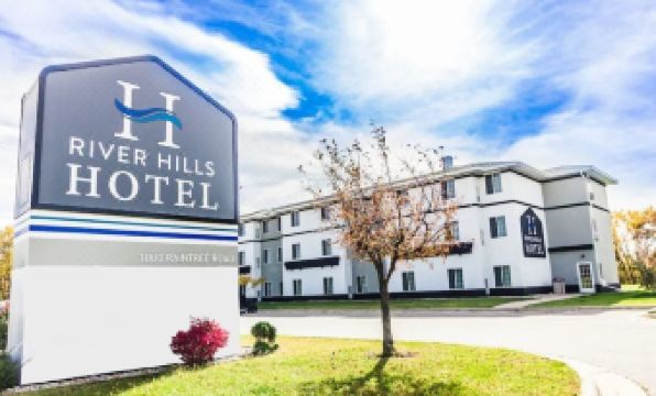 River Hills Hotel- Mankato