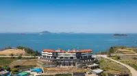 Buan Happy Tree Family Hotel