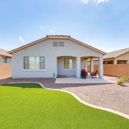 Near Parks & Golf: Maricopa Home w/ Covered Patio!