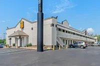 Super 8 by Wyndham Brownsburg Hotels in Brownsburg