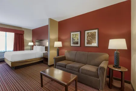 Best Western Plus Hudson Hotel  Suites