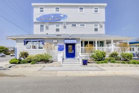 Surf City Hotel