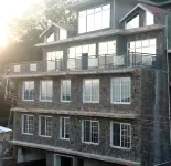 The Mall Street Hotel