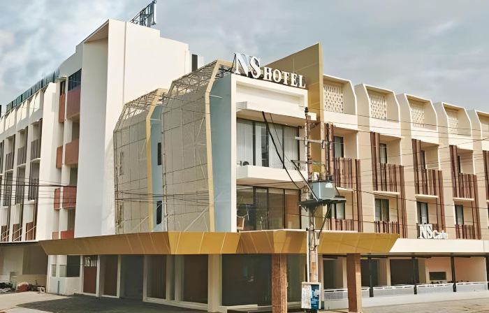 NS Hotel by Dominic