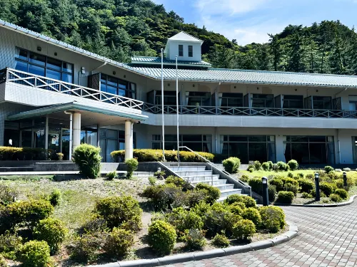 Hotel Uneri