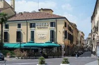 Hotel Donatello