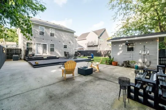 The Dream! Luxury Home By Norfolk Base King Bed