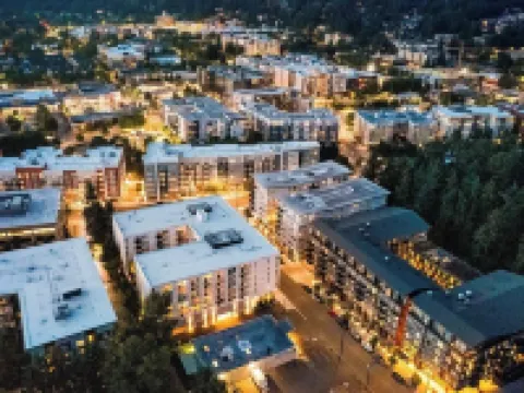 Open Loft in Redmond Core - 92 Walkscore! Hotels in Redmond