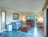 Sealodge B4 - parking