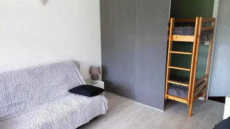 2 Pièces Rénové 36 m² - Orienté sud Avec vue Montagne Отели рядом с достопримечательностью «Espace Villard de Lans Correncon»